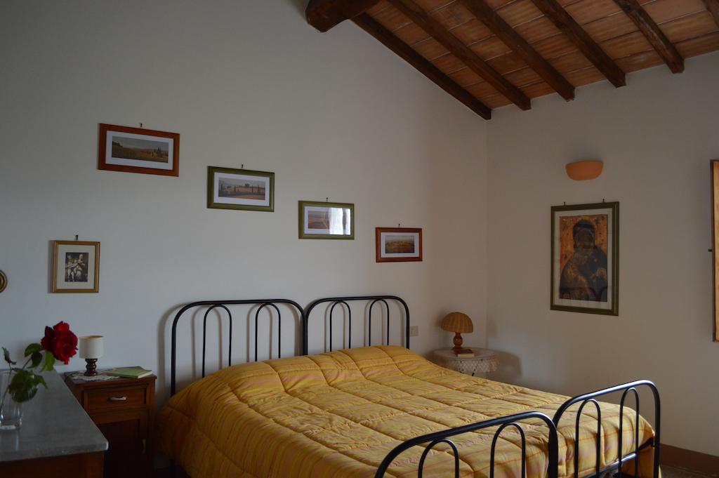 Agriturismo La Disperata Villa San Quirico dʼOrcia Екстериор снимка